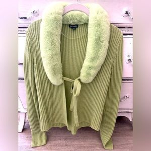 Size Large Tie Close Sweater - Wild Fable 💚💚